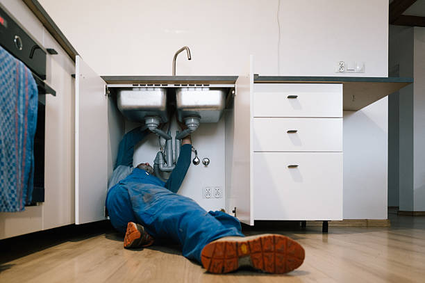 Professional Leak Detection technician working in Webb, IA